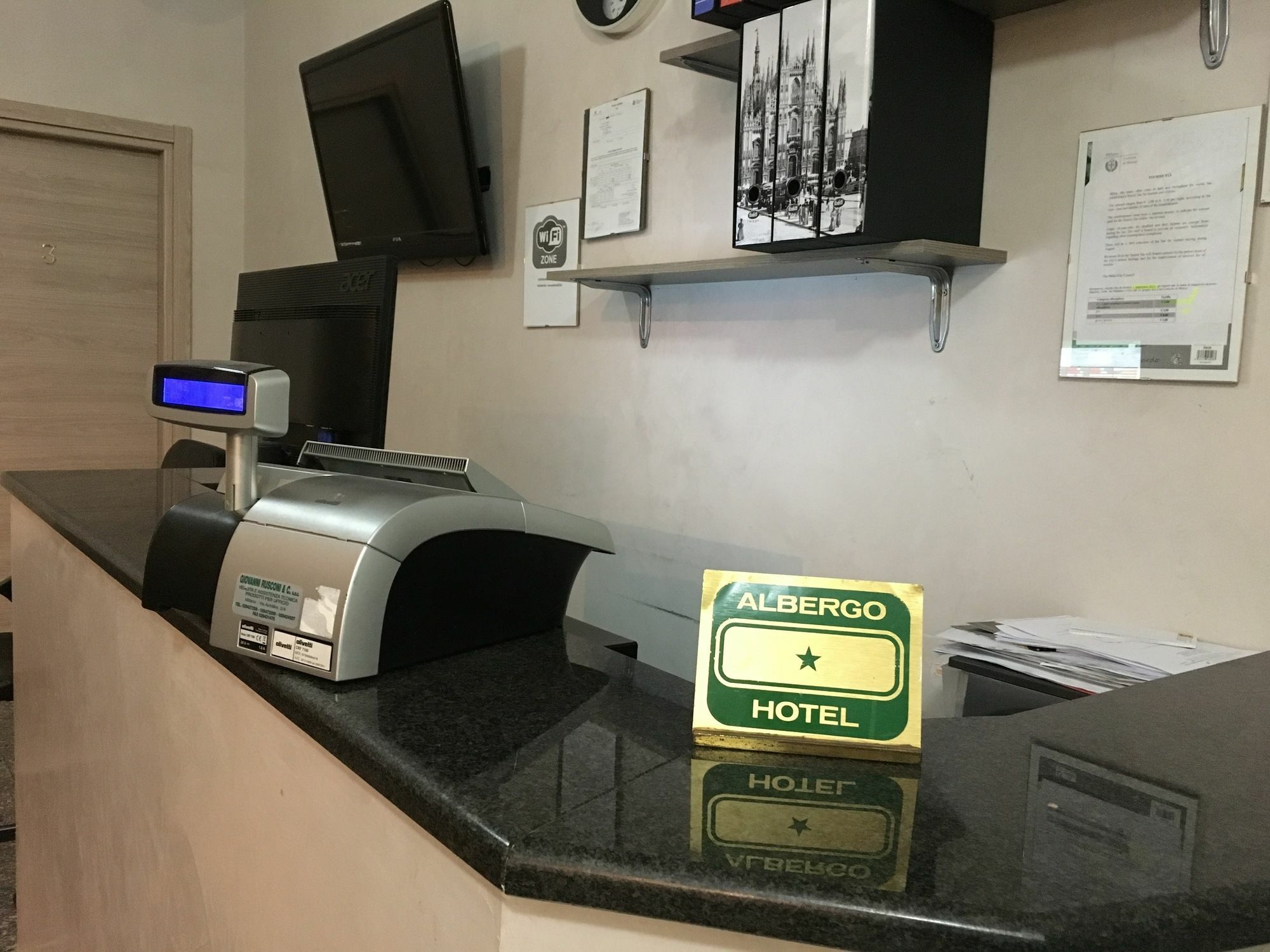 Soperga Guesthouse Milano Eksteriør bilde